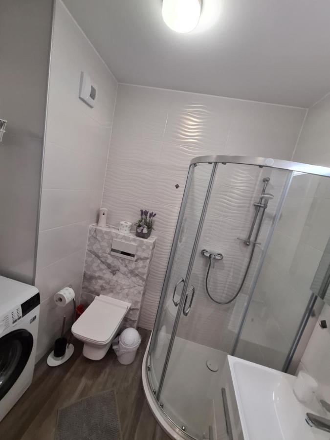 Nad Klifem W Dziwnowku Apartment